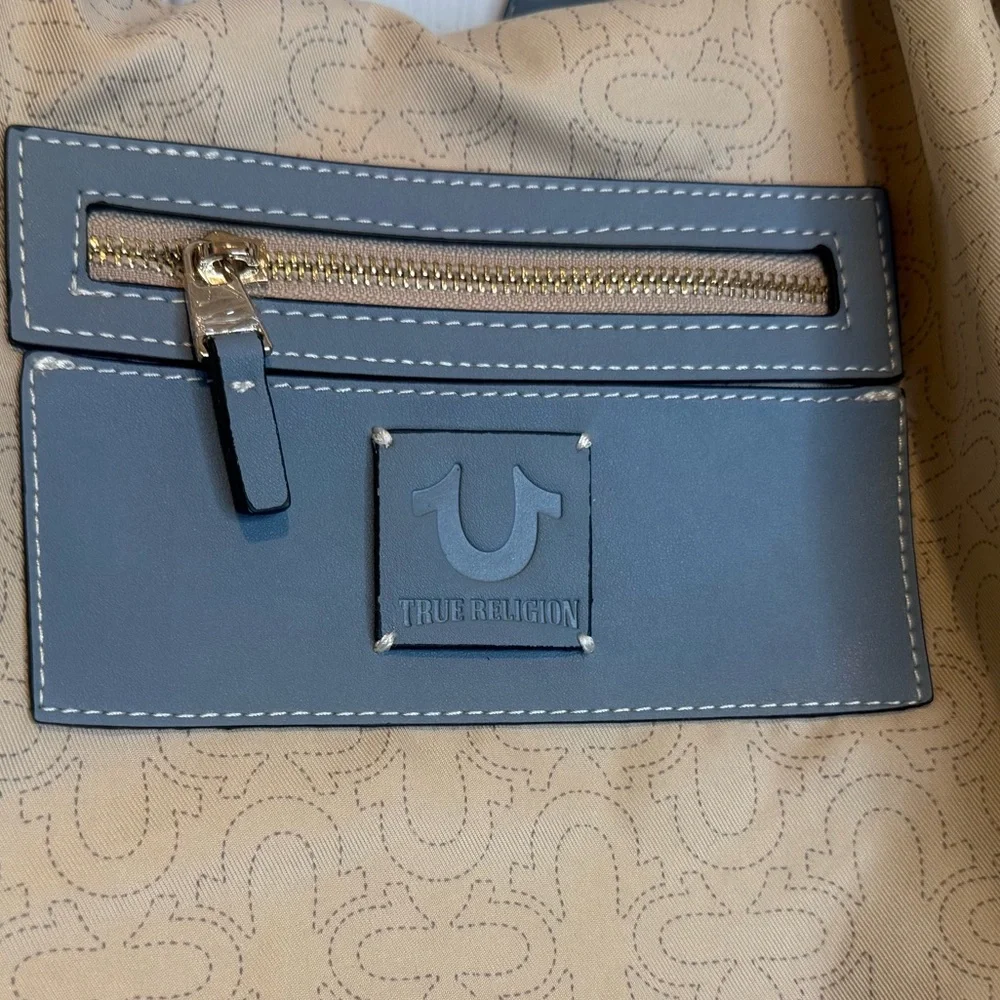 TRUE RELIGION QUILTED WOMENS SHOULDER BAG PURSE HOBO HANDBAG WITH HORSESHOE LOGO - Picture 11 of 16